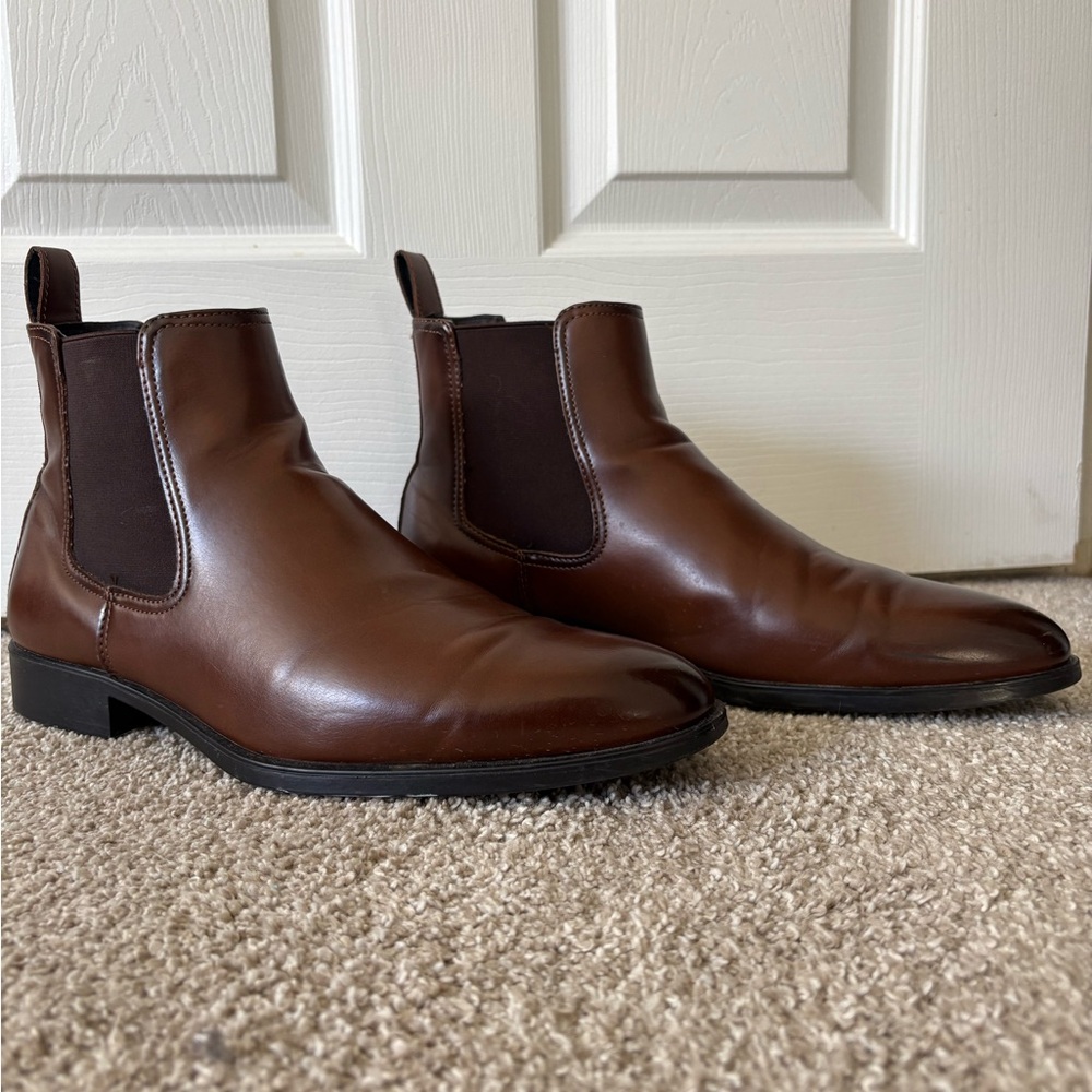 Zara Men's Rich Brown Chelsea Boots